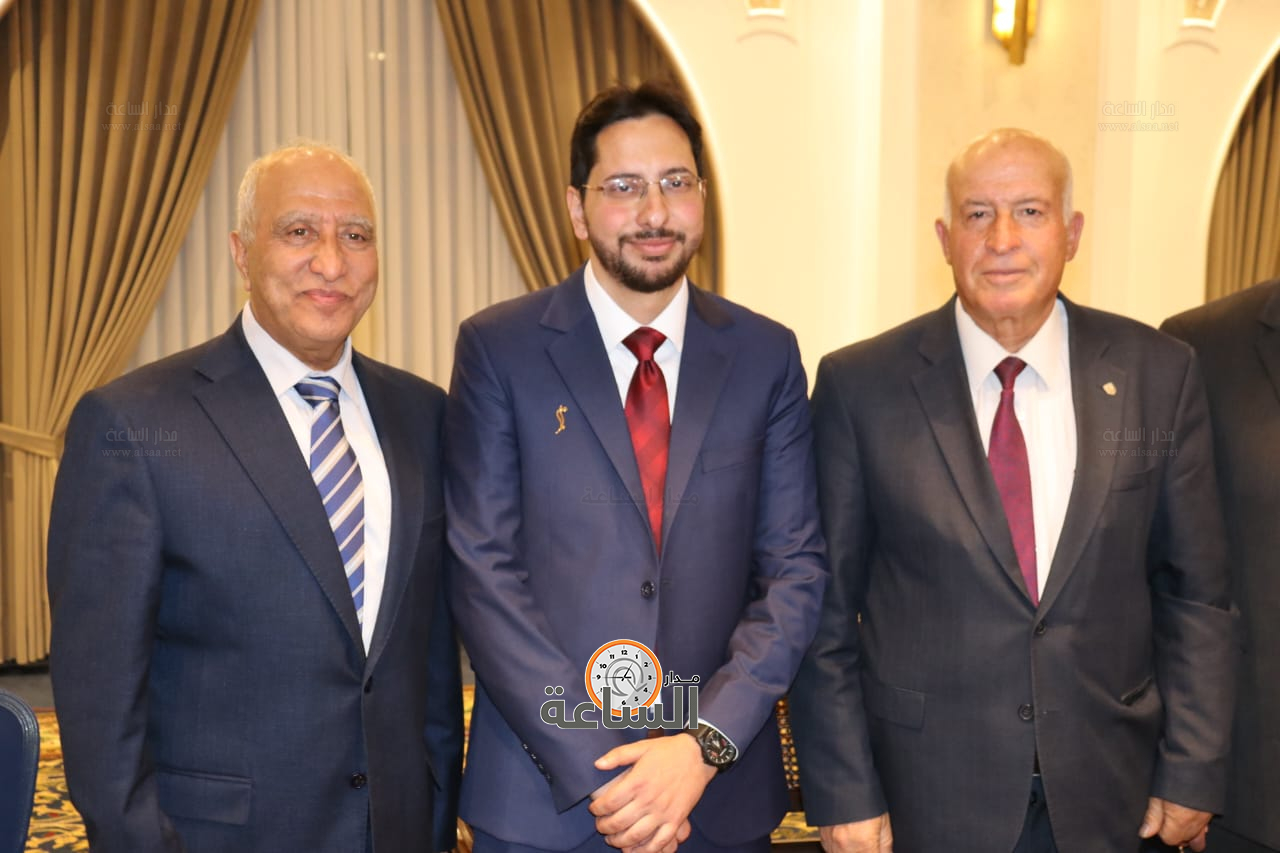 Madar Al-Saa Images 0.15352561586882185