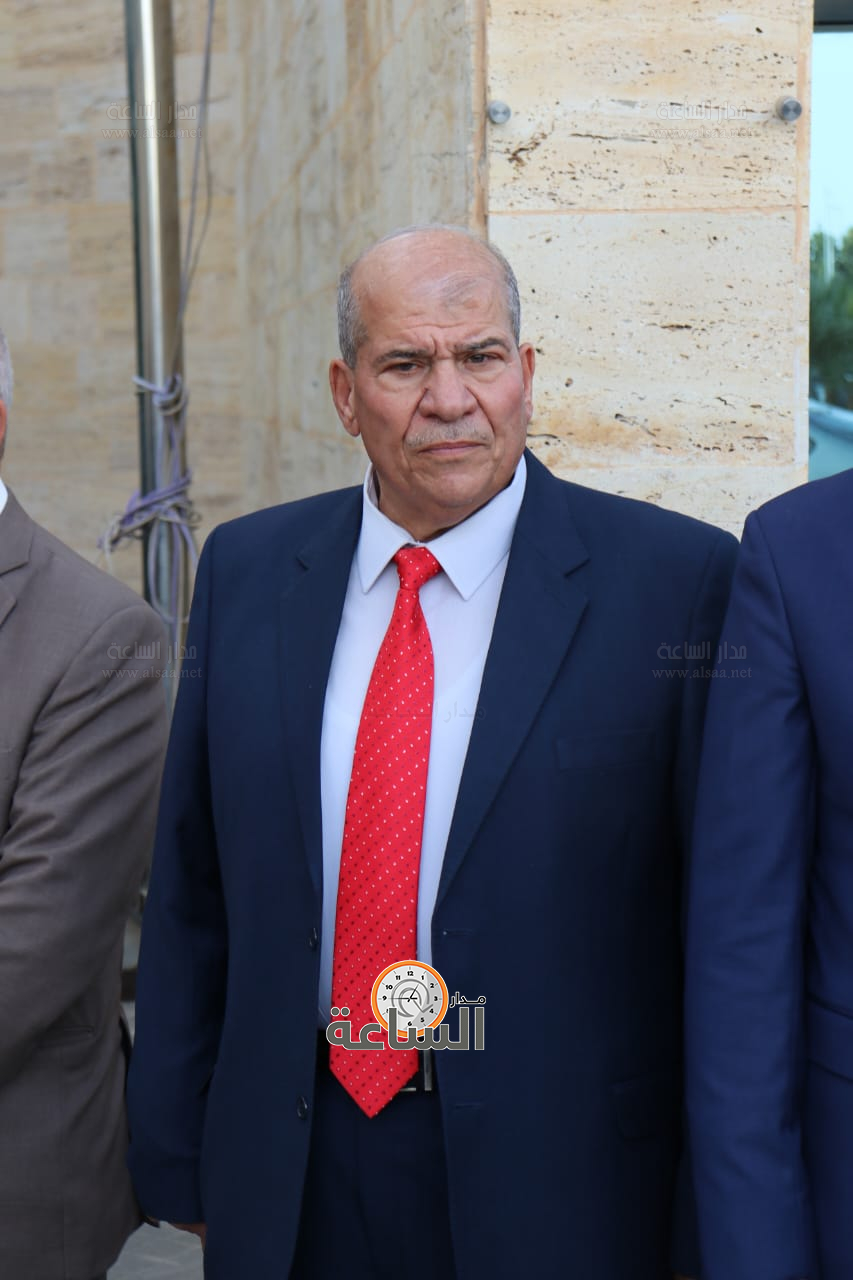 Madar Al-Saa Images 0.4780279902570439