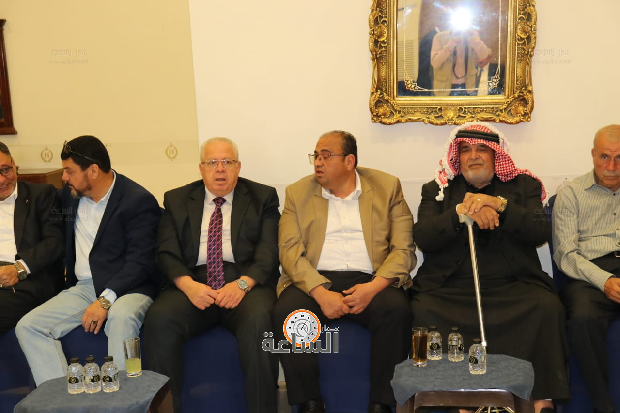 Madar Al-Saa Images 0.36595341357170963