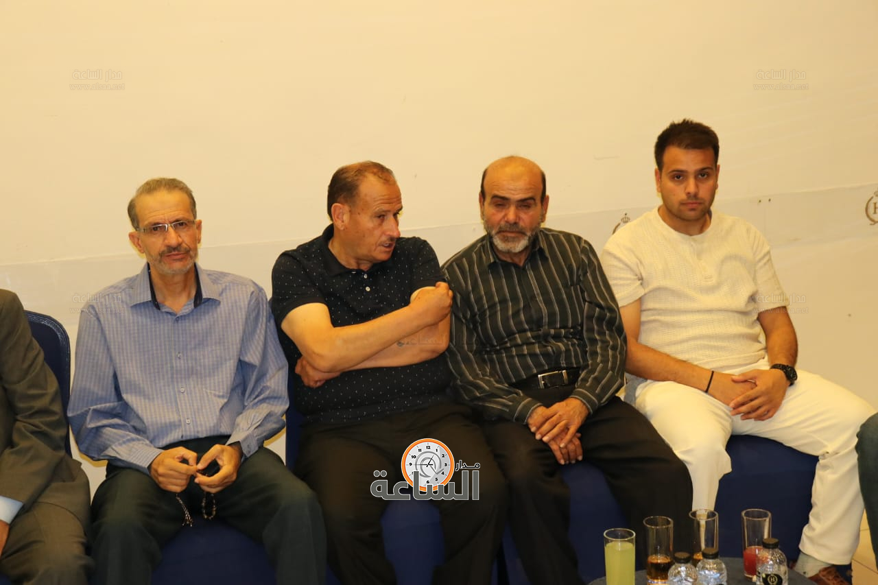 Madar Al-Saa Images 0.5957124453834094