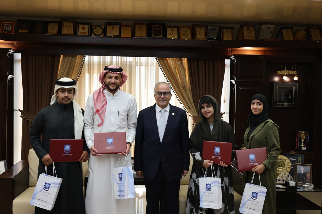 Madar Al-Saa Images 0.618303520913206