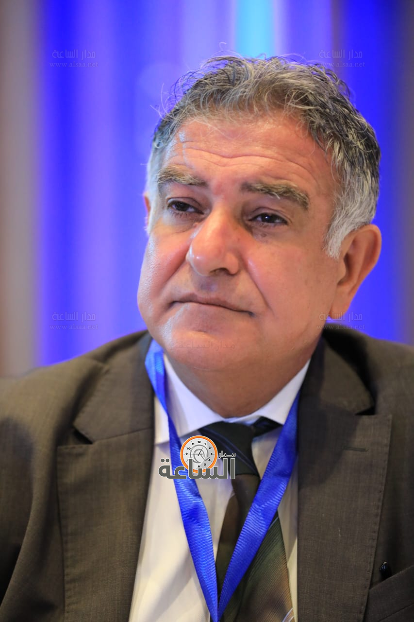 Madar Al-Saa Images 0.8871568779980252