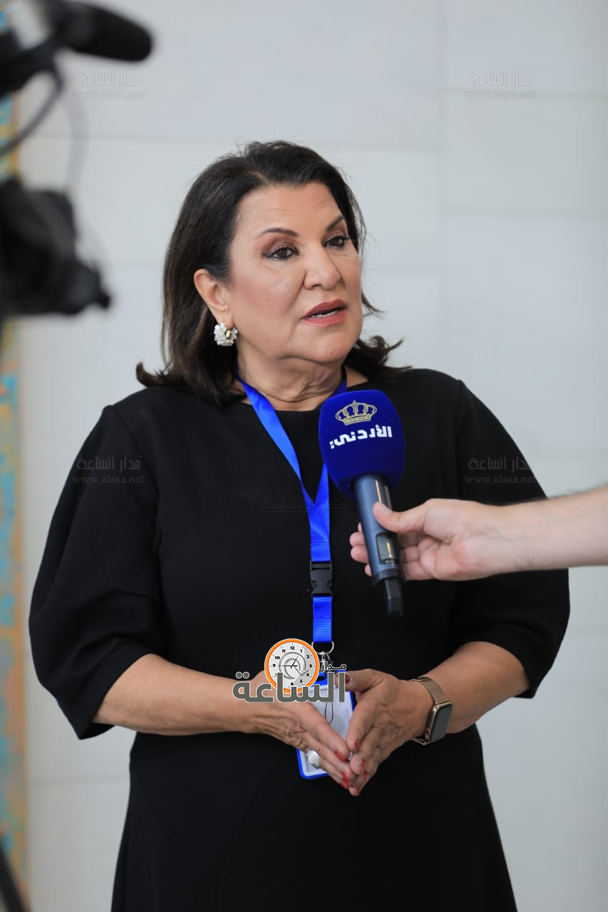 Madar Al-Saa Images 0.021846497777706864