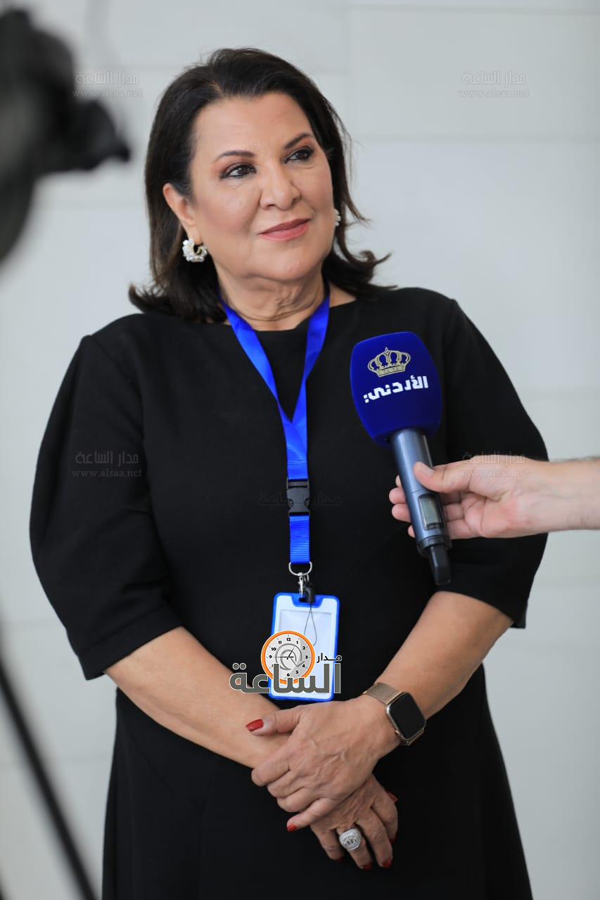 Madar Al-Saa Images 0.9897954376215446