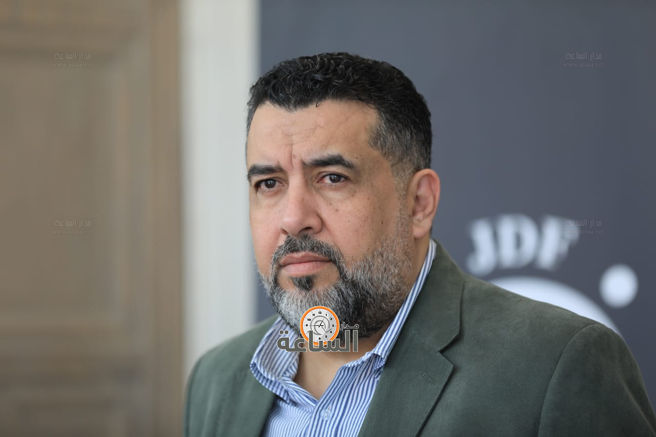 Madar Al-Saa Images 0.9971317011460514