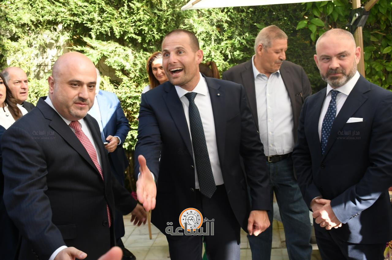 Madar Al-Saa Images 0.007624023638809985