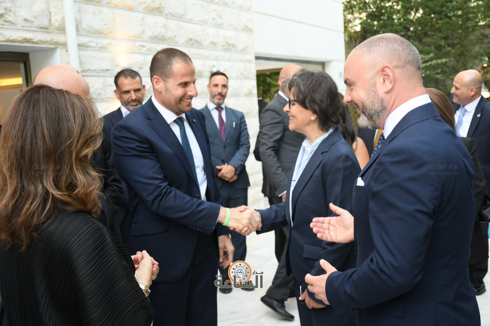 Madar Al-Saa Images 0.4094809370317901