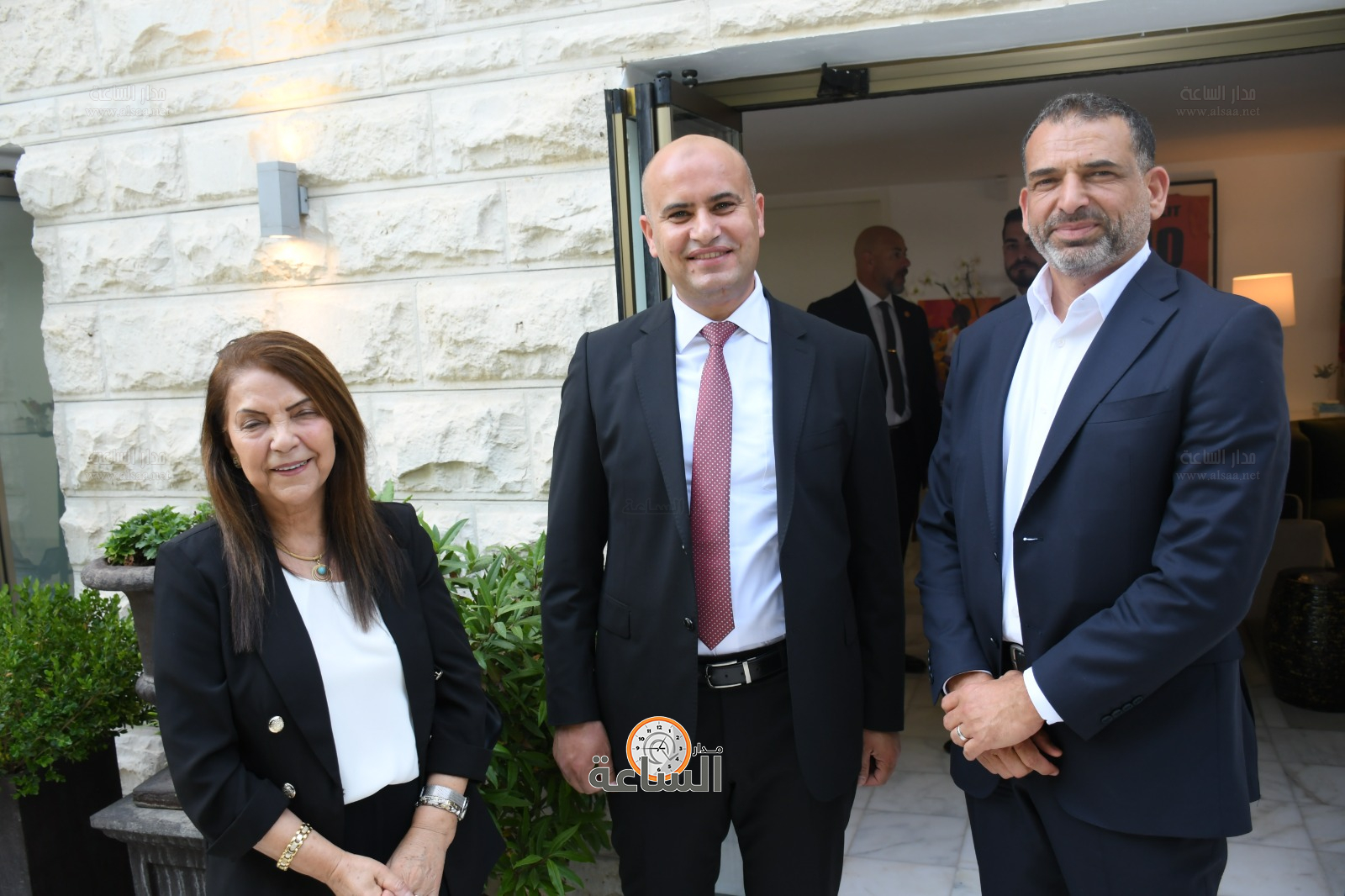 Madar Al-Saa Images 0.9090803875799114