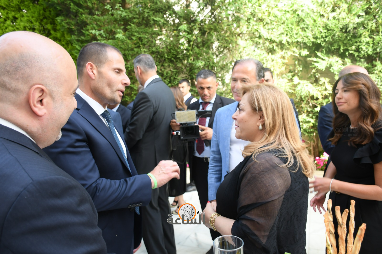 Madar Al-Saa Images 0.6186670001984439