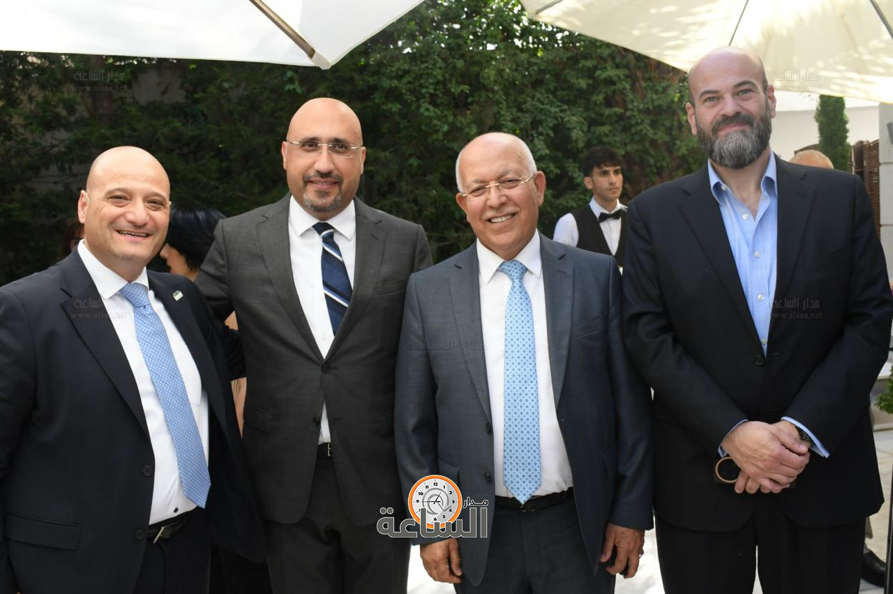 Madar Al-Saa Images 0.07405884292362253