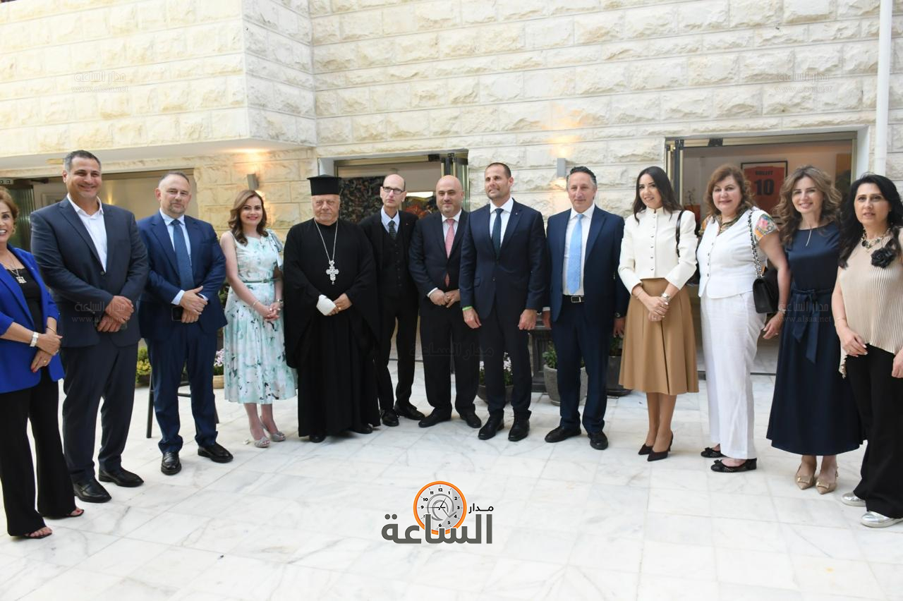 Madar Al-Saa Images 0.9112062785867765