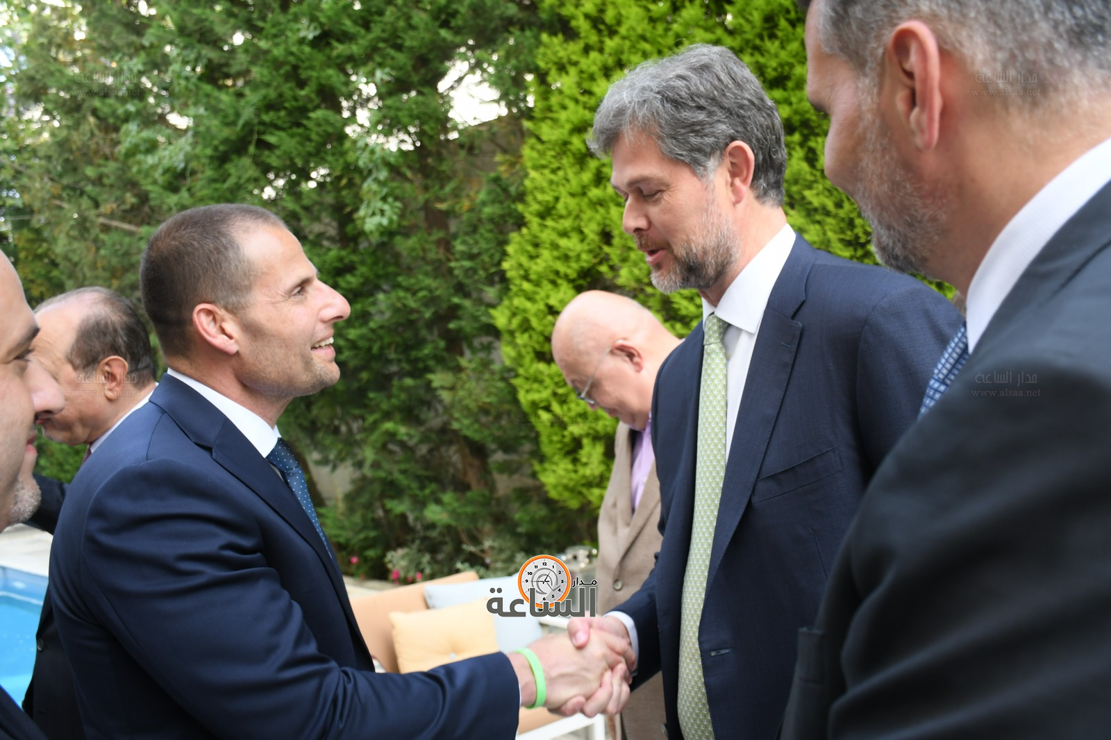 Madar Al-Saa Images 0.8652608740965728