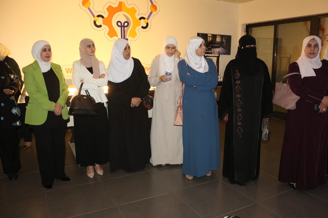 Madar Al-Saa Images 0.08997883358834458