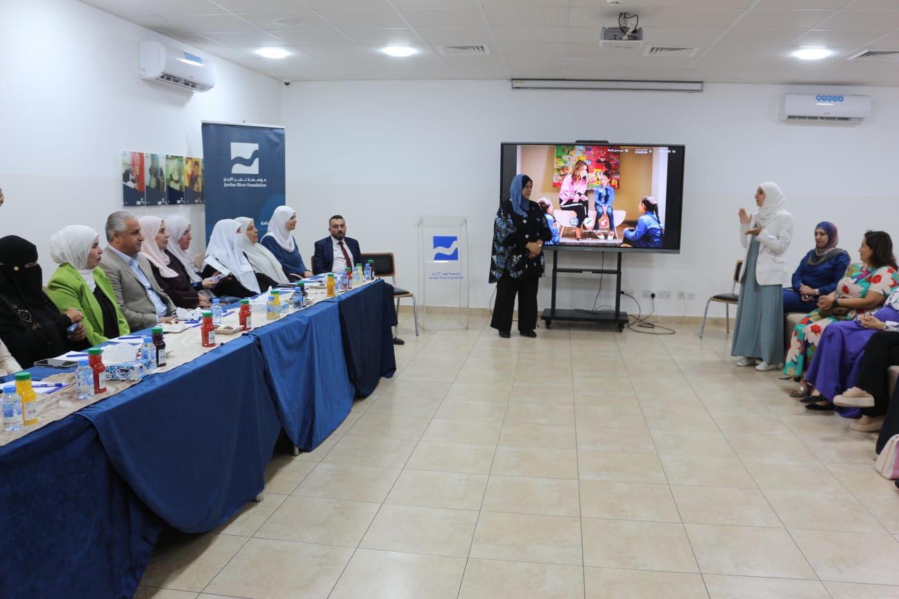 Madar Al-Saa Images 0.09836218823927667