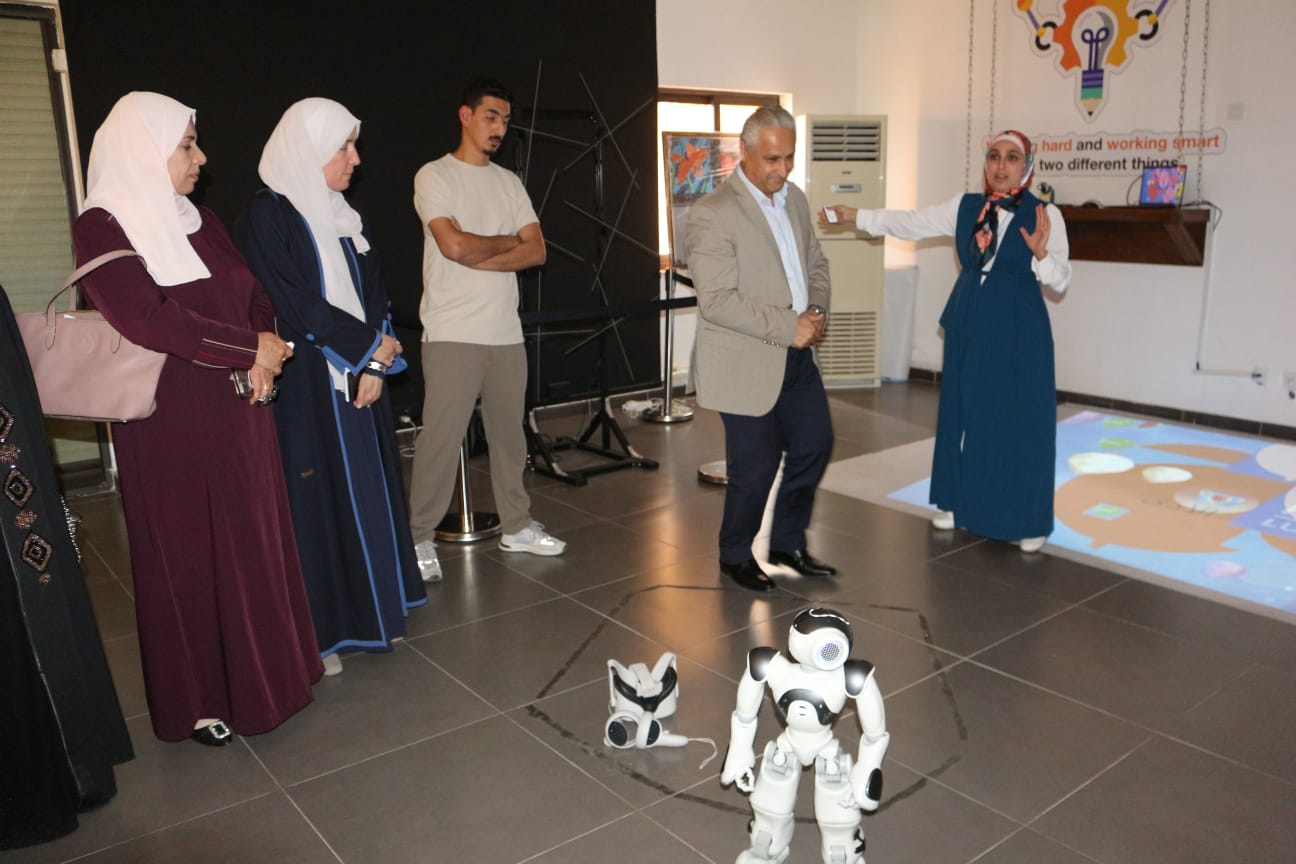 Madar Al-Saa Images 0.6916481323780478