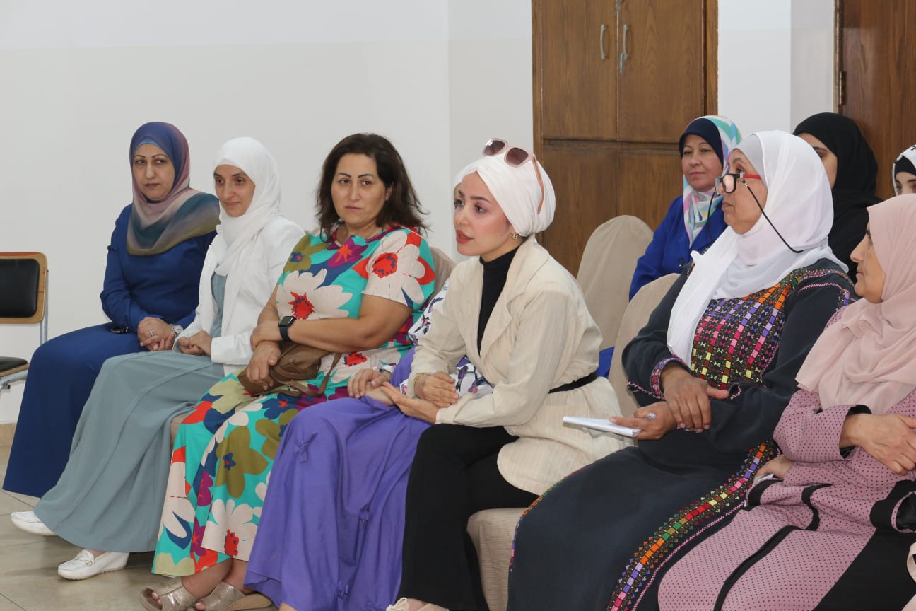 Madar Al-Saa Images 0.3993053261606503