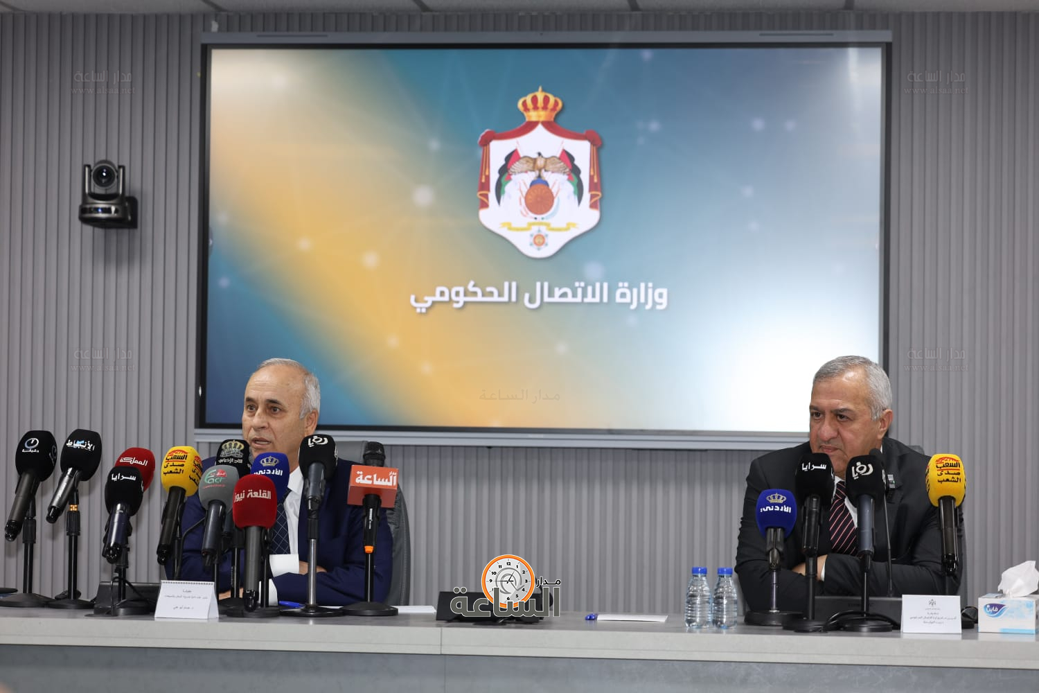 Madar Al-Saa Images 0.35092335307622957