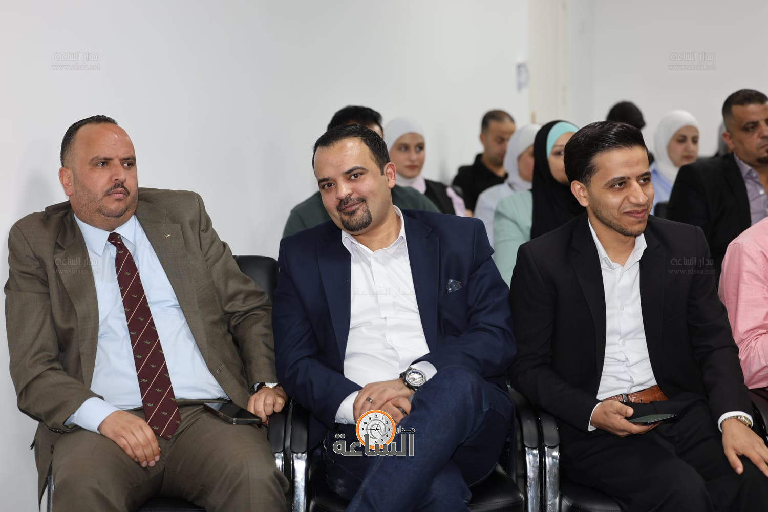 Madar Al-Saa Images 0.8539728245749009