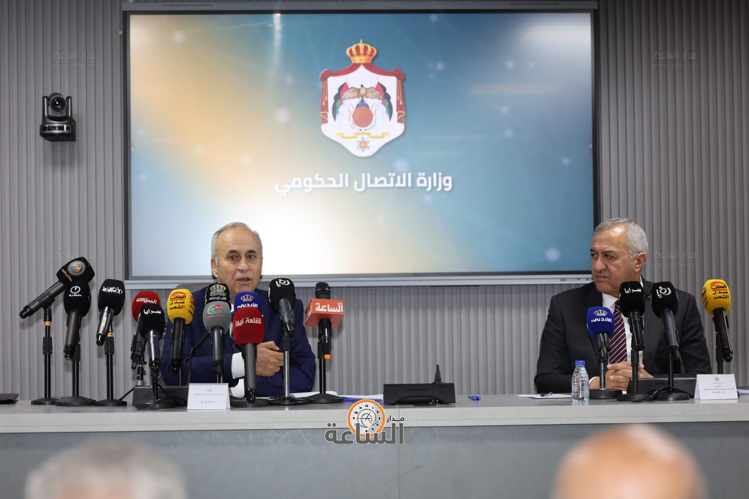 Madar Al-Saa Images 0.9750630837421834