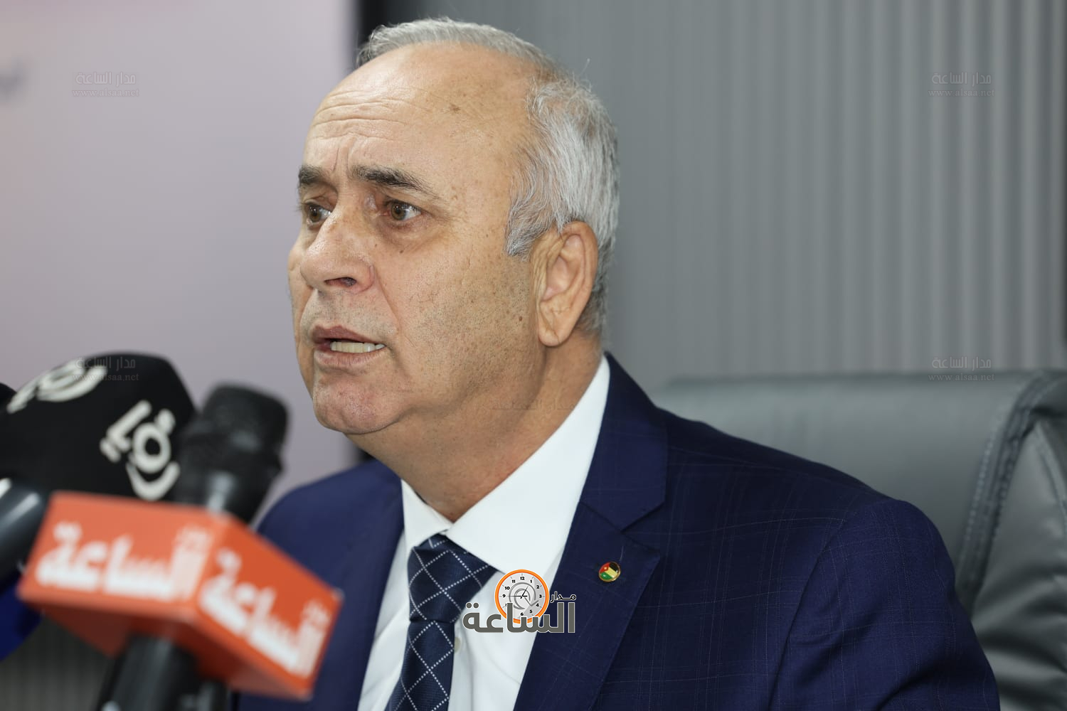 Madar Al-Saa Images 0.044319347982310964