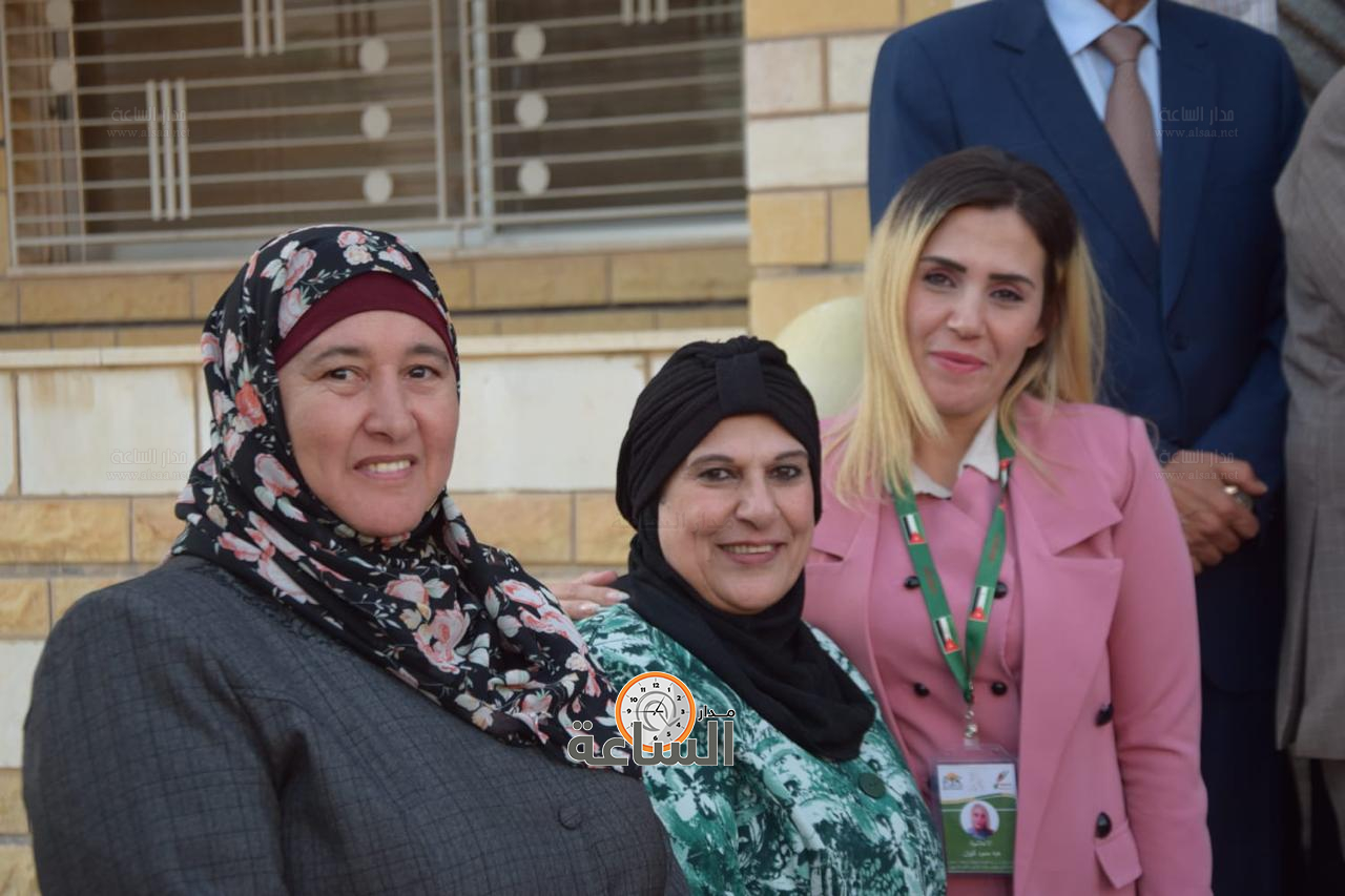 Madar Al-Saa Images 0.2650345811355356