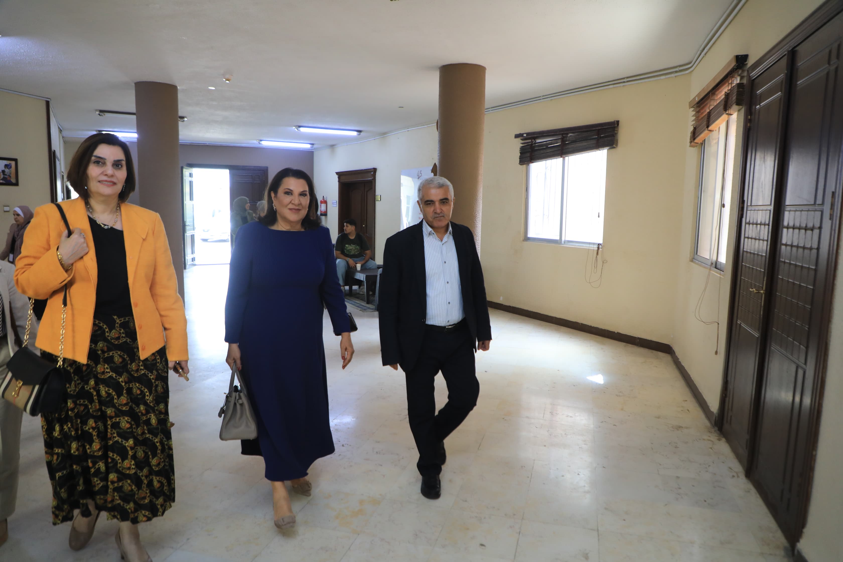 Madar Al-Saa Images 0.09542496865036076