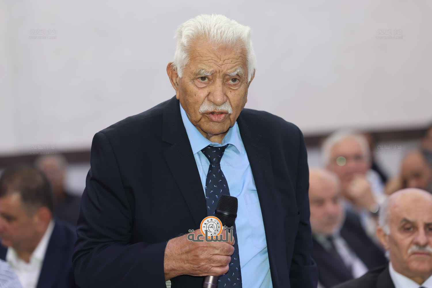 Madar Al-Saa Images 0.5837460152775318