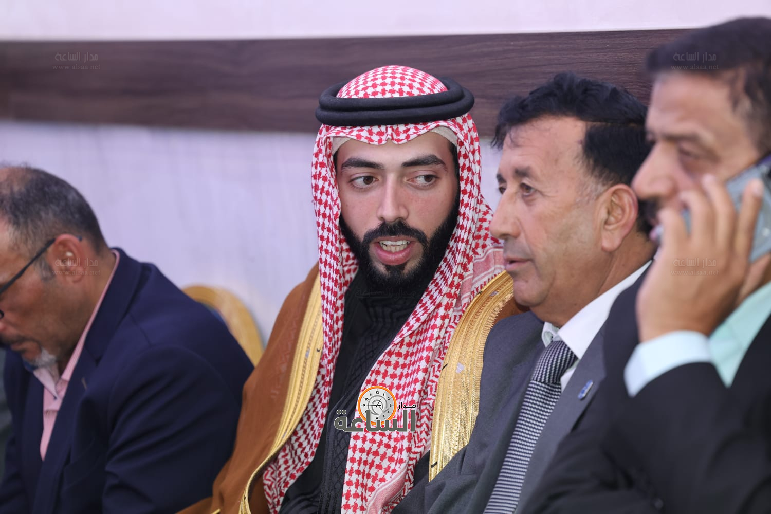 Madar Al-Saa Images 0.11962207388398893