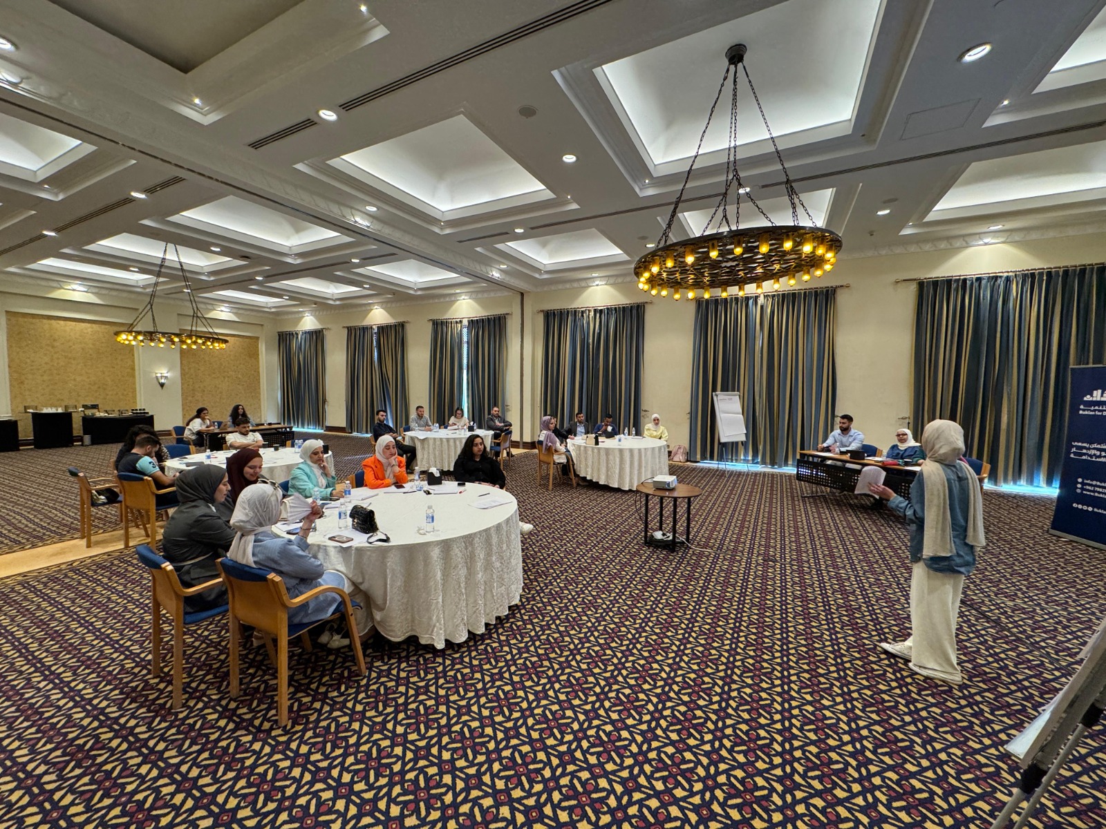 Madar Al-Saa Images 0.011580515799521462