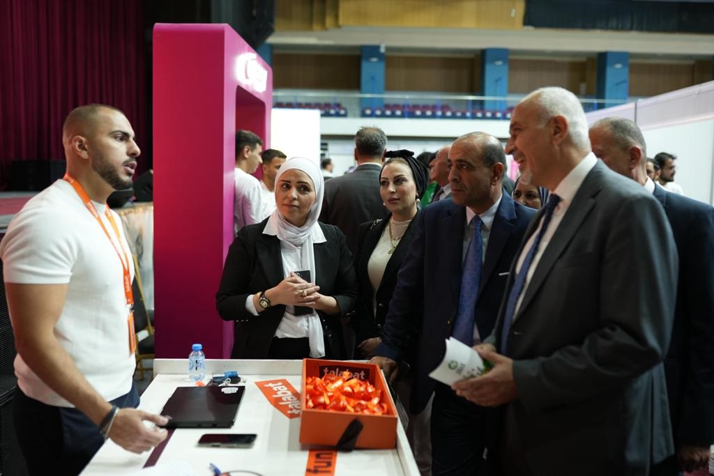 Madar Al-Saa Images 0.6630440357900208