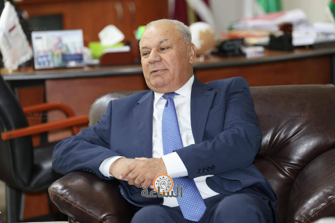 Madar Al-Saa Images 0.2758818425848125