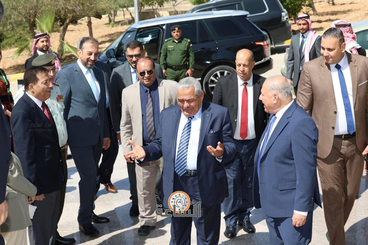 Madar Al-Saa Images 0.9537010943368922