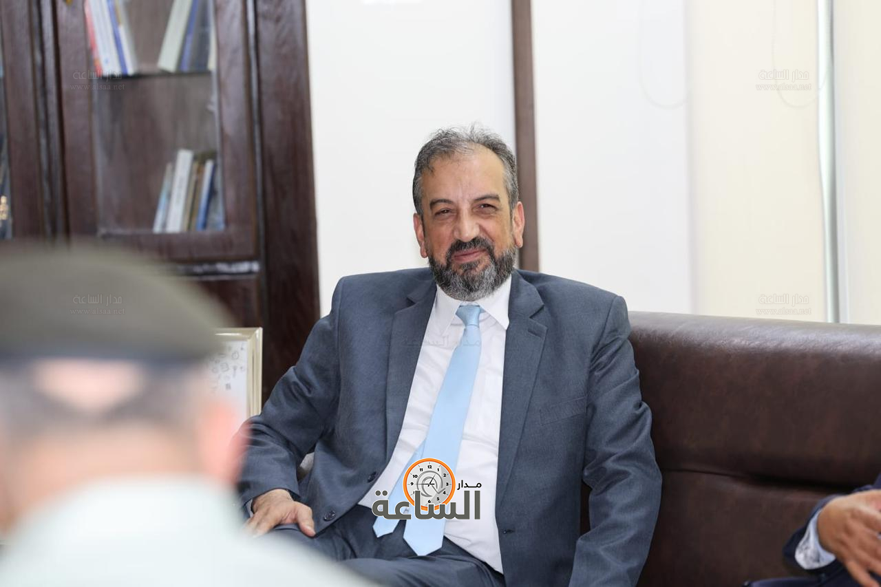 Madar Al-Saa Images 0.567726162357342