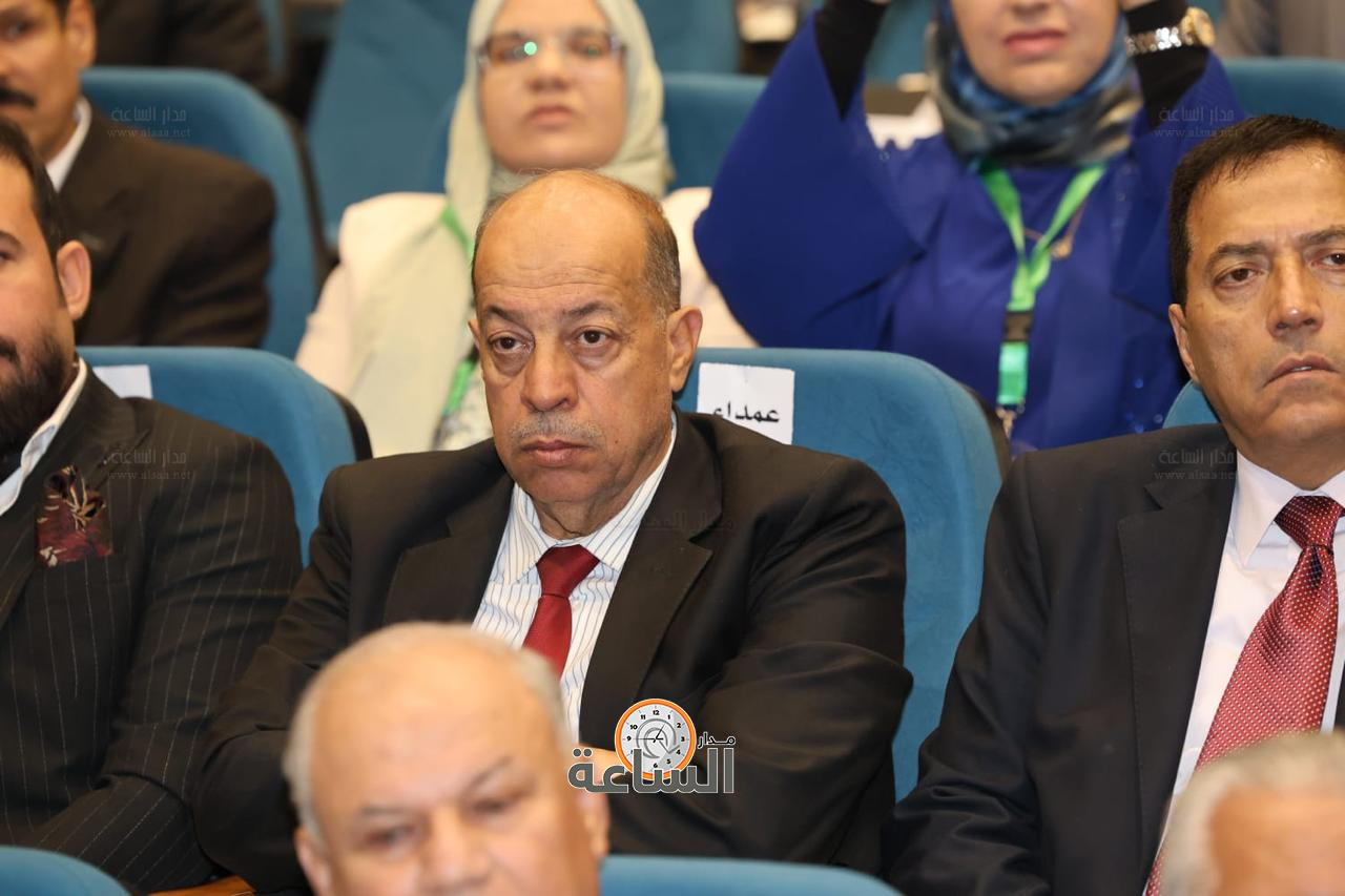 Madar Al-Saa Images 0.9032692699579808