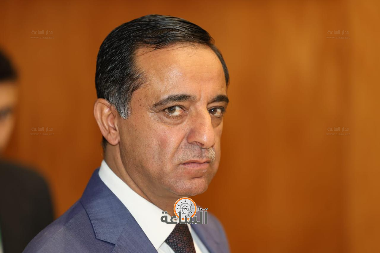 Madar Al-Saa Images 0.05641863259781521