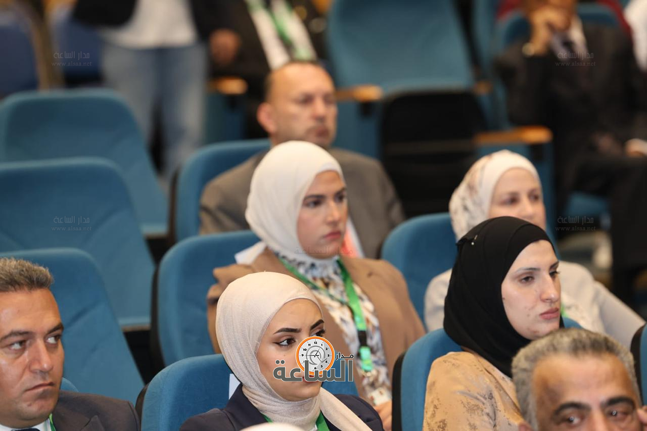 Madar Al-Saa Images 0.016405018426131734