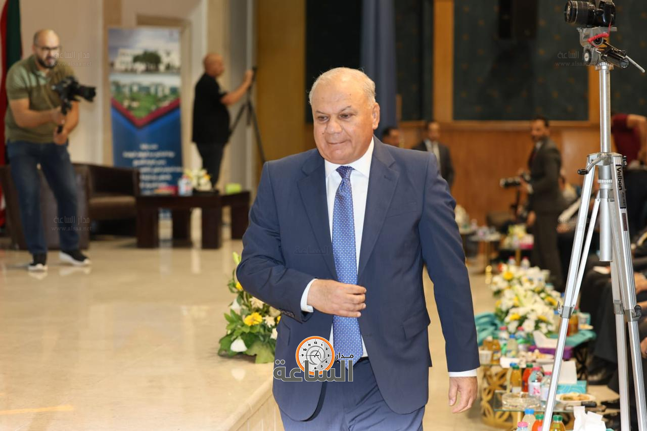 Madar Al-Saa Images 0.1651742421160599