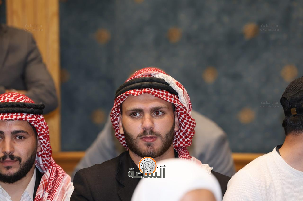 Madar Al-Saa Images 0.32378534832884986