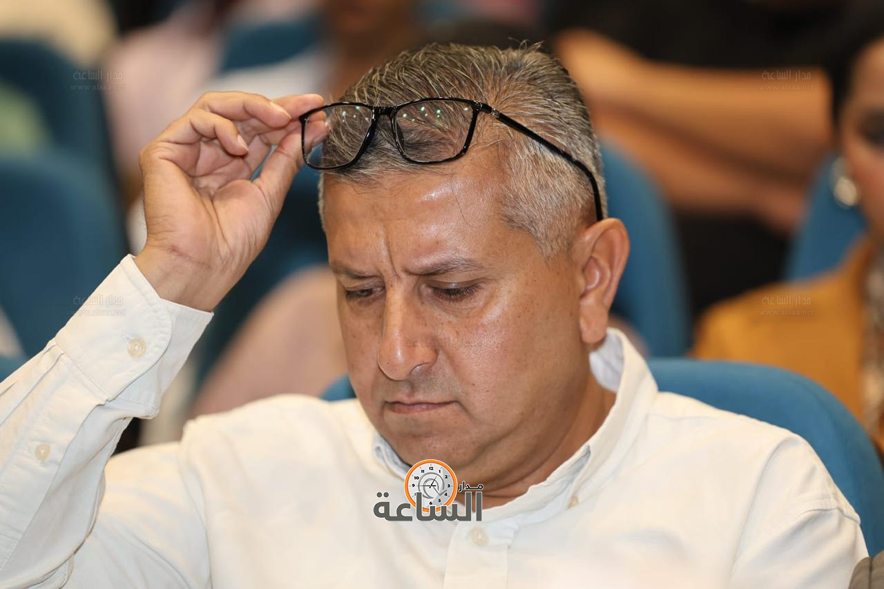 Madar Al-Saa Images 0.05399182126006419