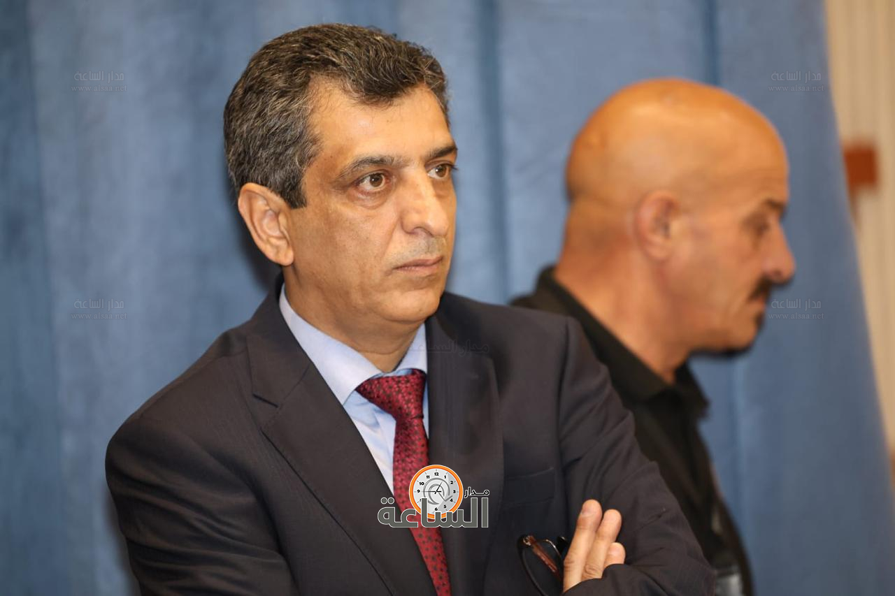 Madar Al-Saa Images 0.00871591353317902