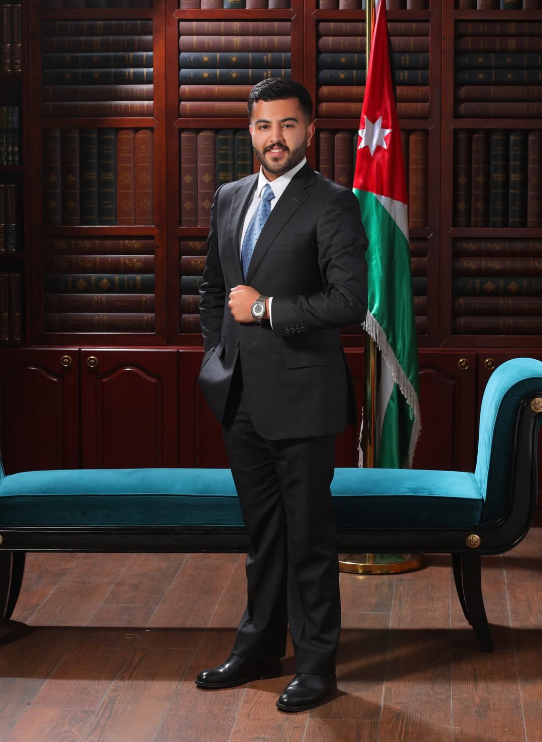 Madar Al-Saa Images 0.459385428947937