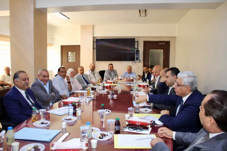 Madar Al-Saa Images 0.21195502456618143