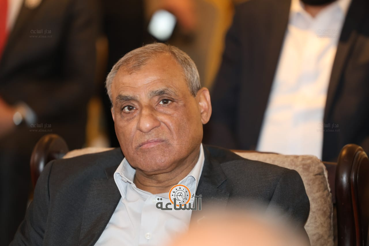 Madar Al-Saa Images 0.46077779245194483