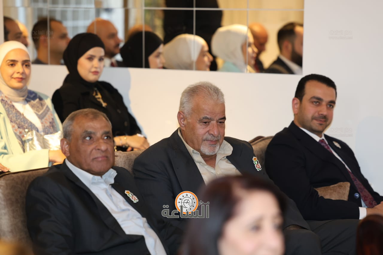 Madar Al-Saa Images 0.23566167491574364