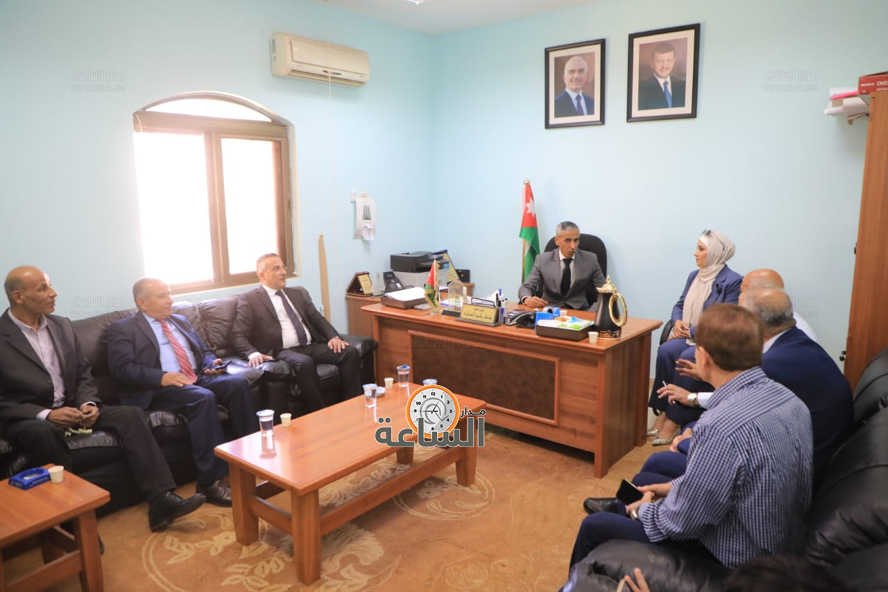 Madar Al-Saa Images 0.8608394828474728