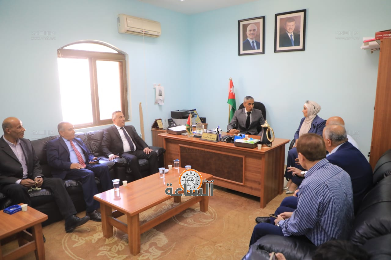 Madar Al-Saa Images 0.21612973431296878