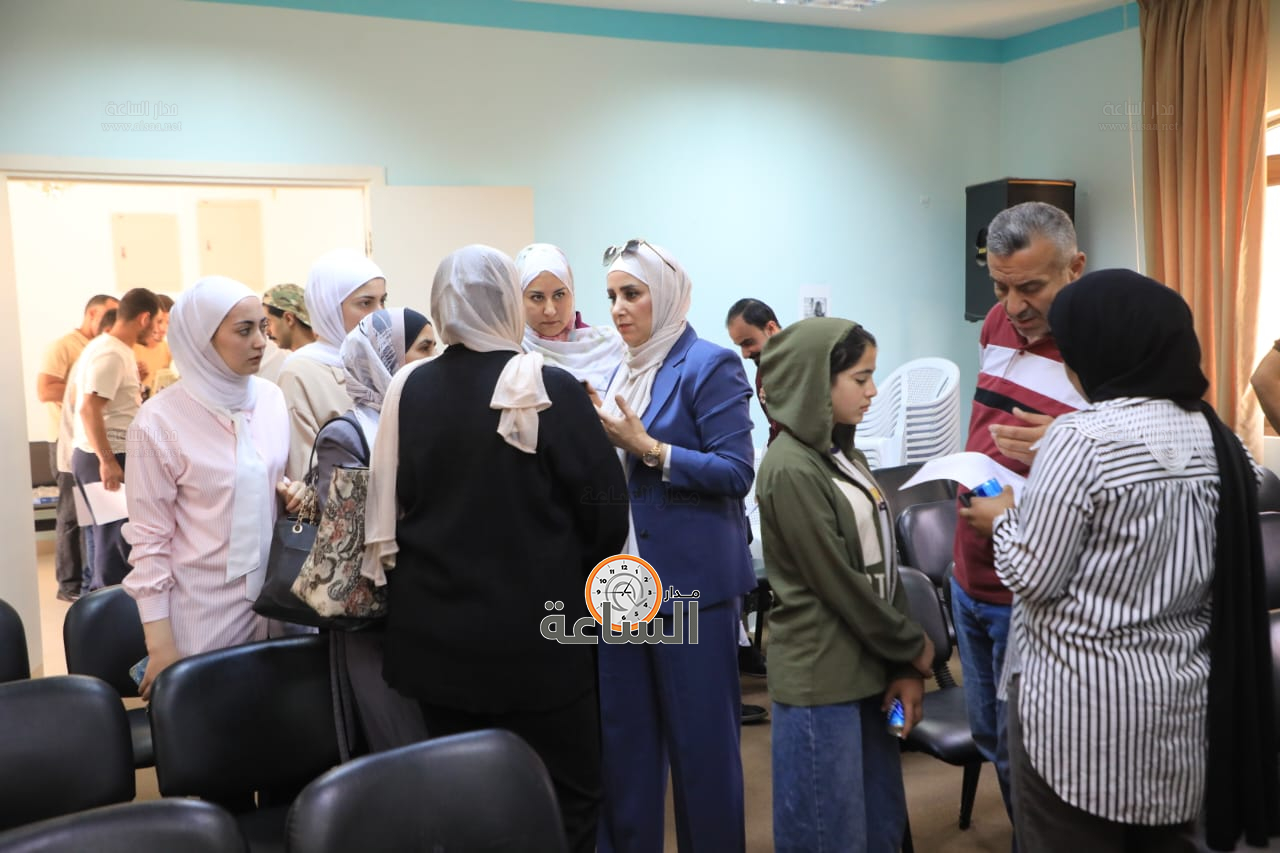 Madar Al-Saa Images 0.0039041097988502527