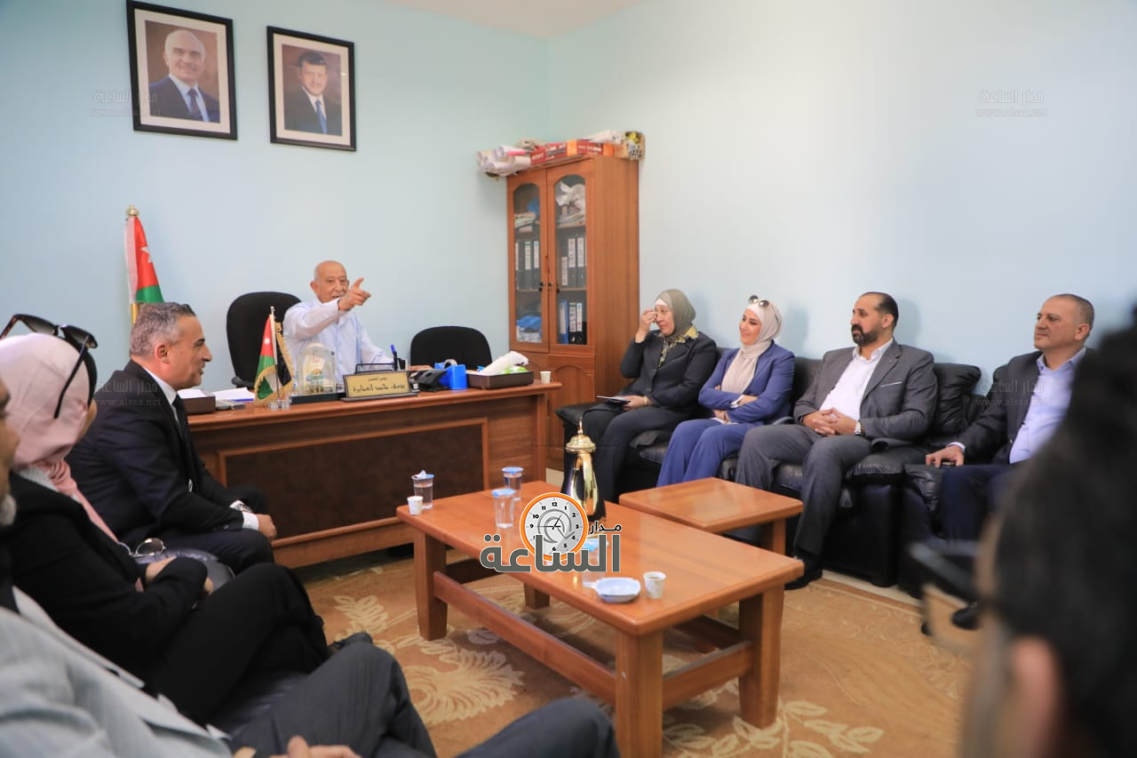 Madar Al-Saa Images 0.9937016079563395