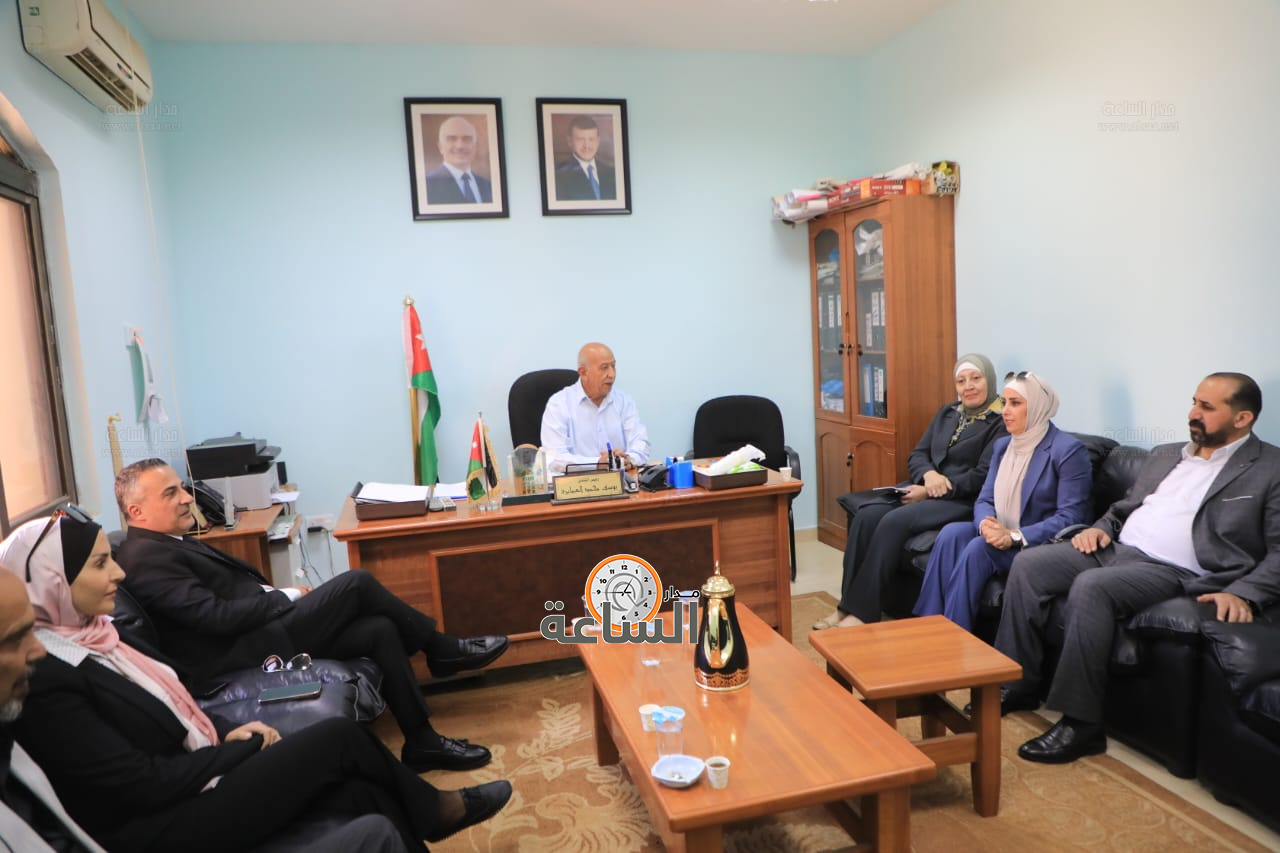 Madar Al-Saa Images 0.4922251782571373