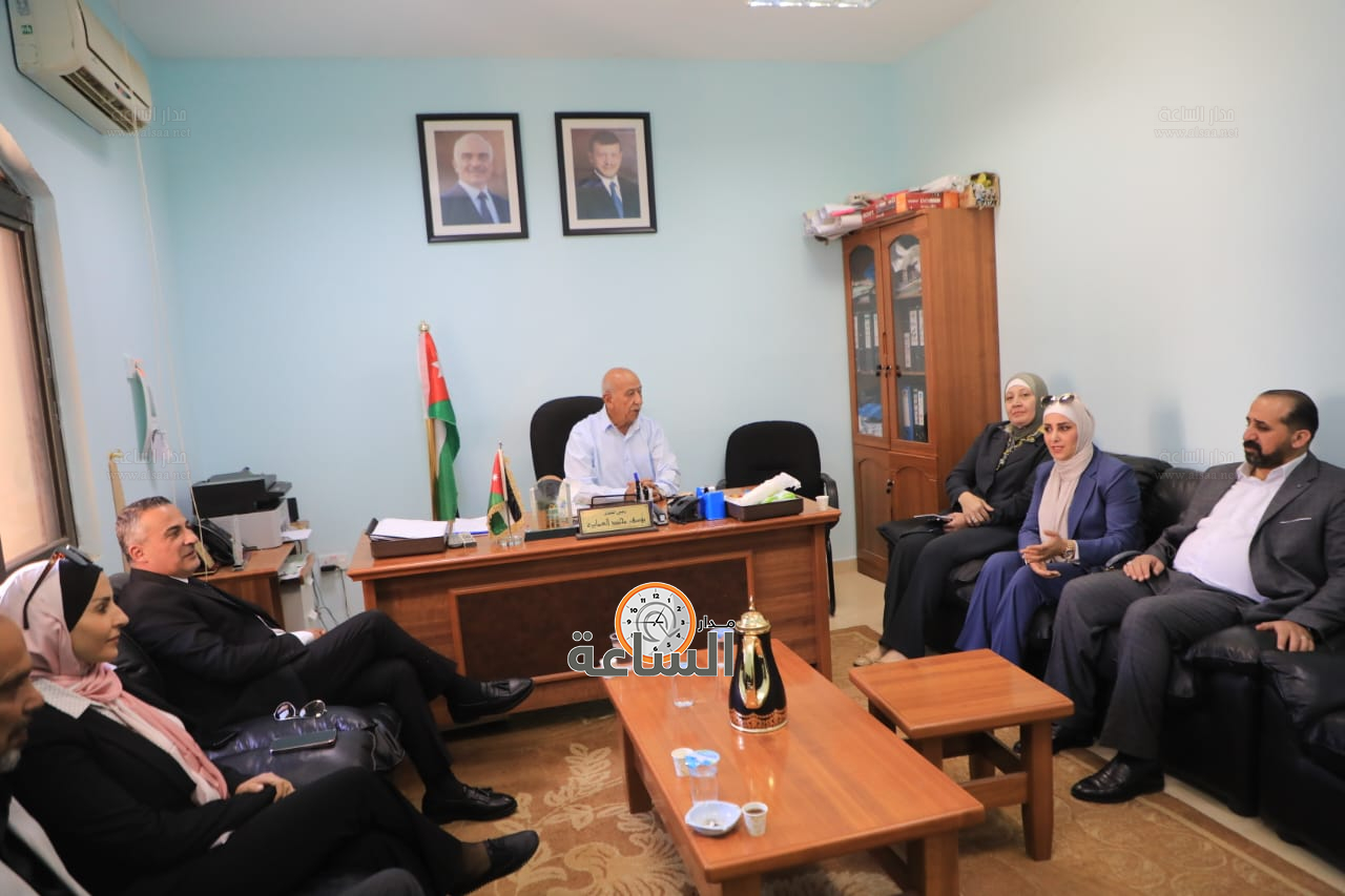 Madar Al-Saa Images 0.4037894766357636